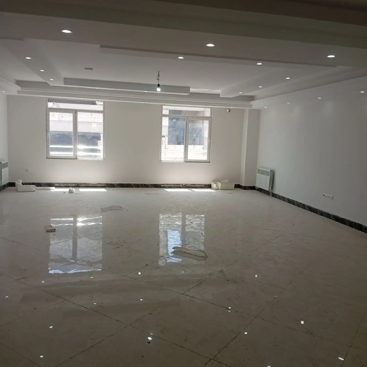 آپارتمان تک واحدی