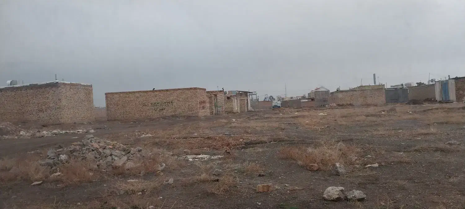 زمین مسکونی