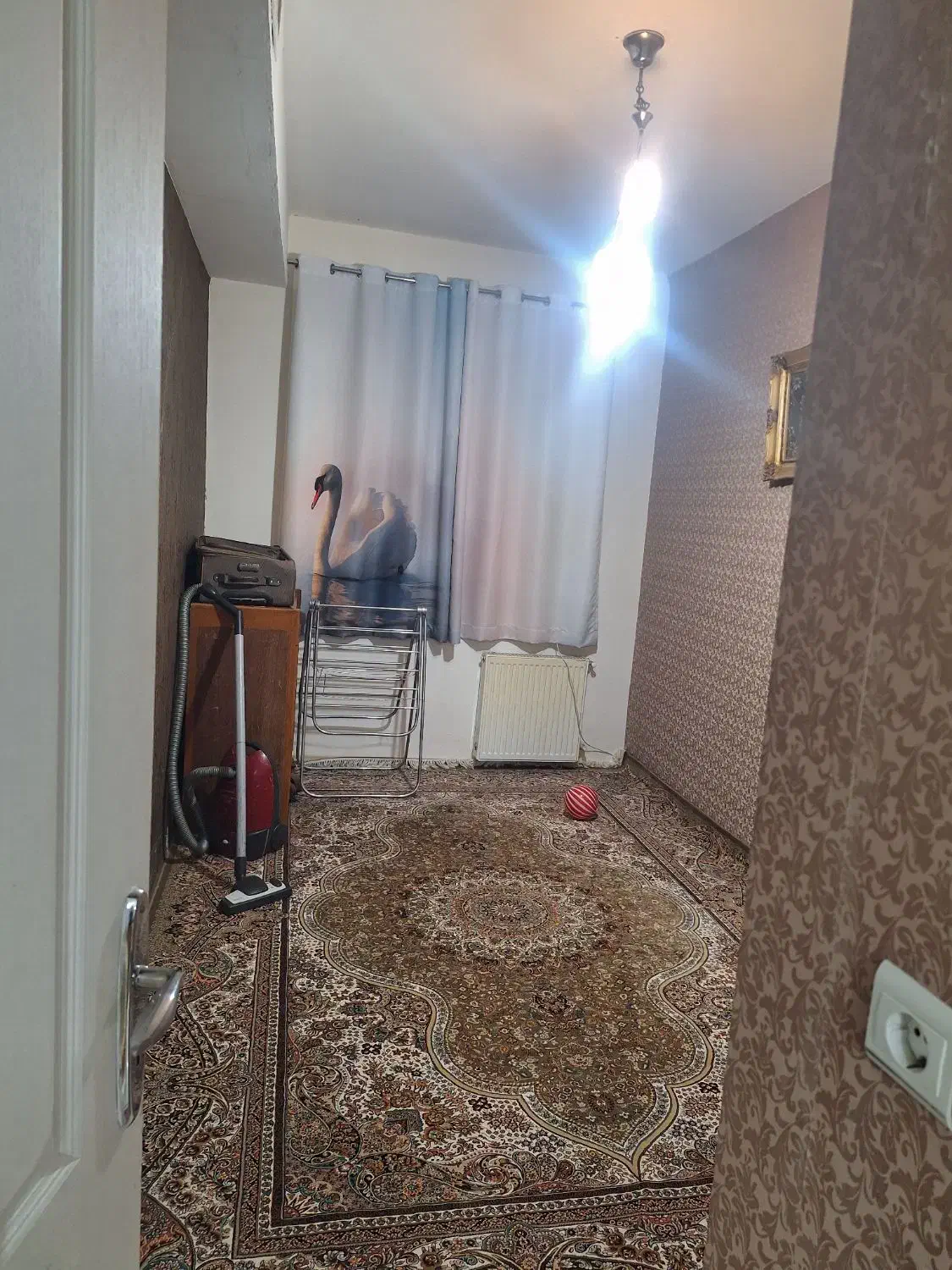 واحد آپارتمان ۷۶ متری بفروش میرسد