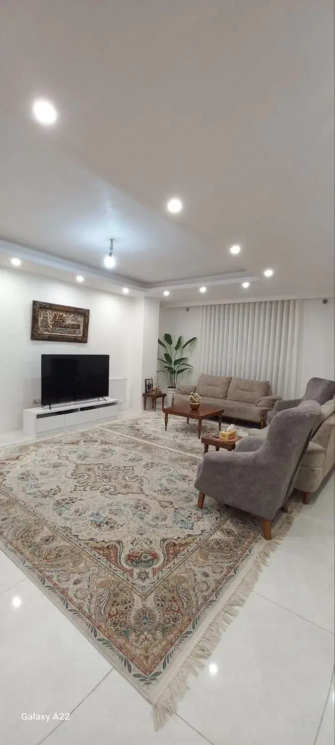 اجاره ۹۰ متری اندیشه
