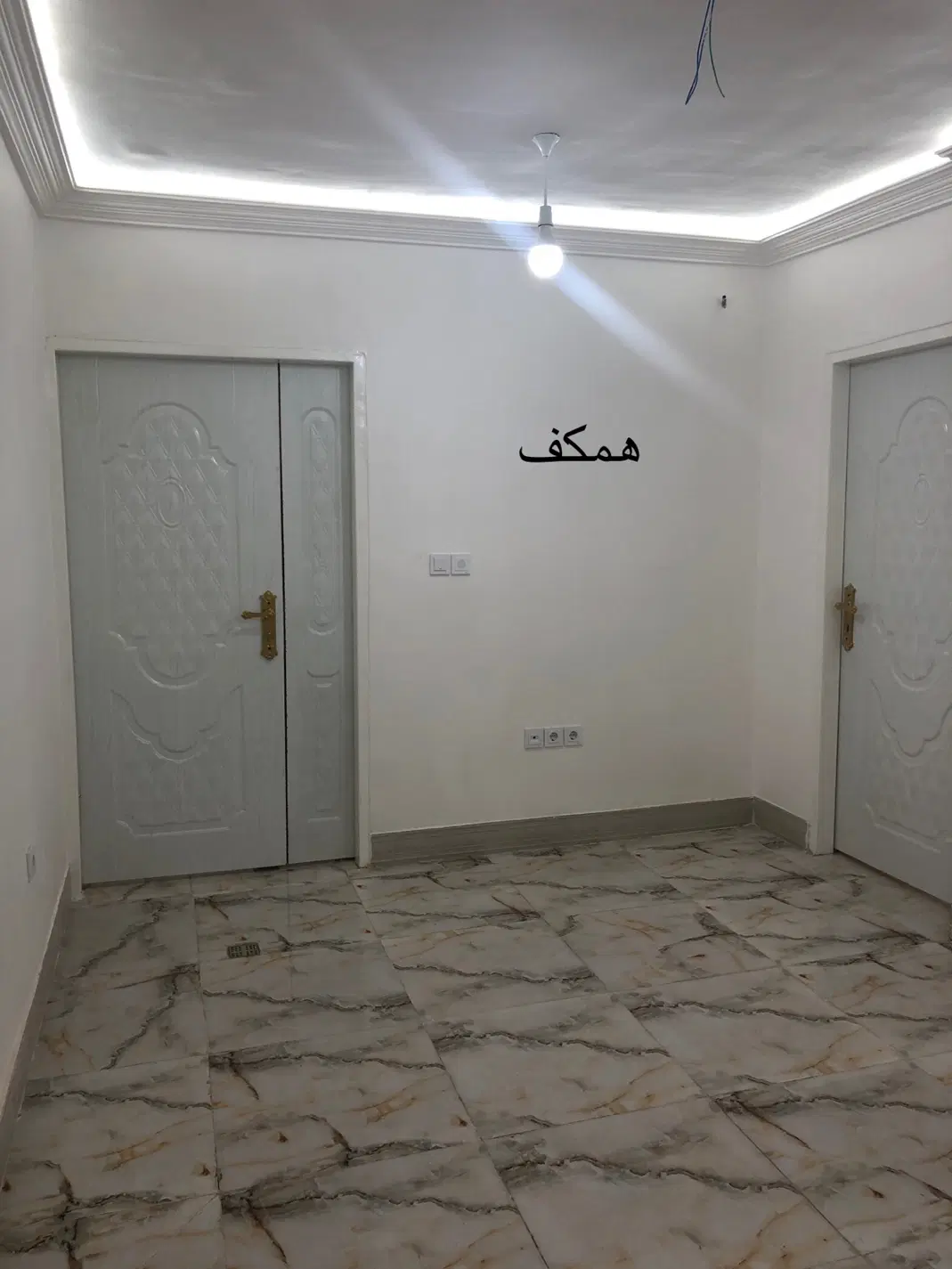 ملک تجاری خیابان بیمارستان (چمران)