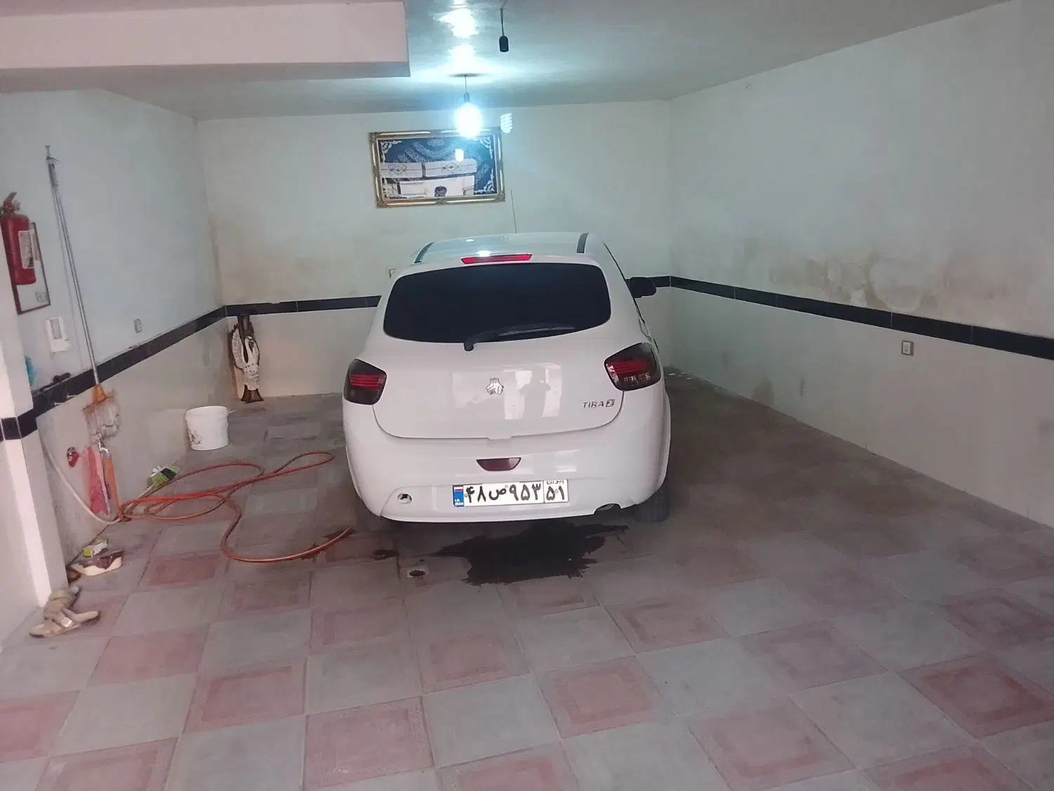 پارکینگ به متراژ ۵۰ متر مرکز شهر برای انباروغیره