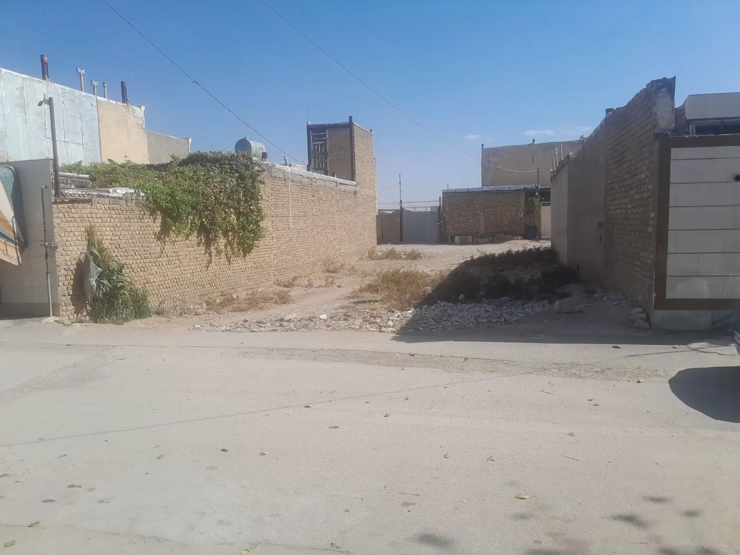 زمین‌میان‌گلال