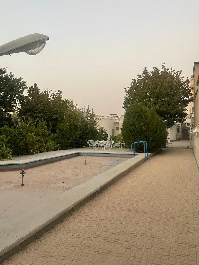 ویلایی۱۸۸۰متر*تهاتر کامل عرض۳۵*معالی آباد(خلبانان)