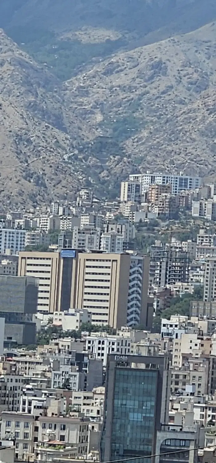 آپارتمان 82 متری