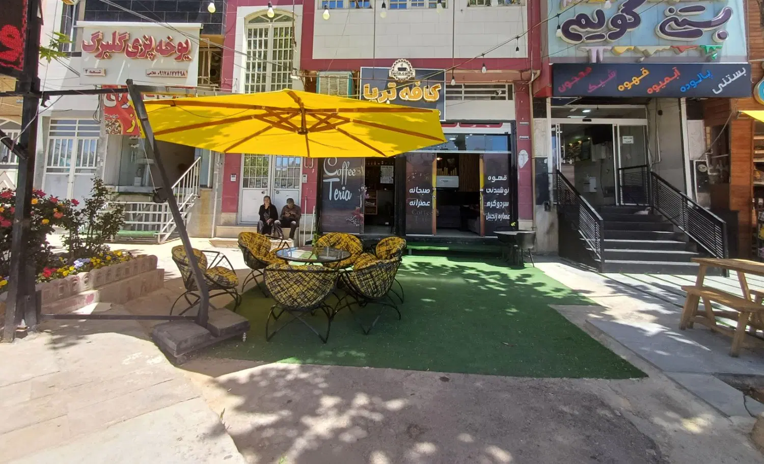 فروش فوری کافه کامل و مجهز در گویم شیراز