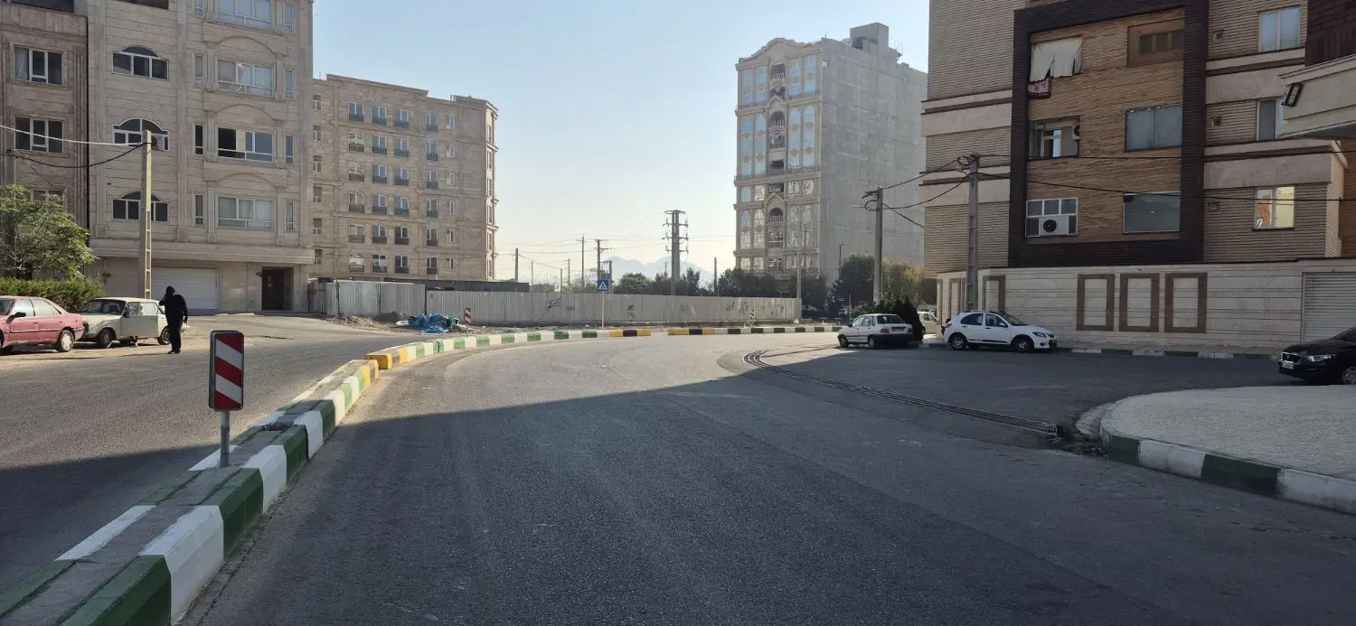 آپارتمان ۱۸۵ متری سه خواب مستر