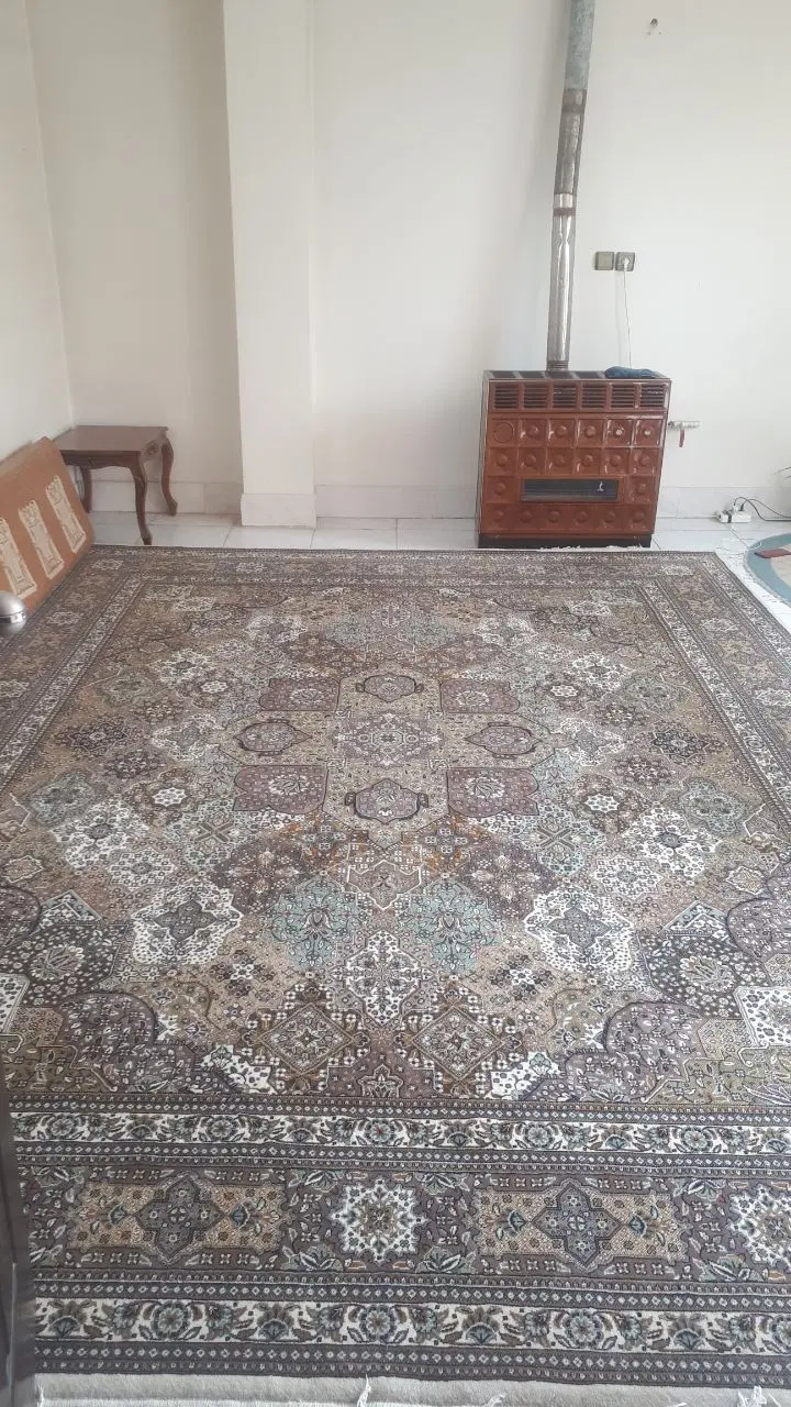رهن و اجاره واحد ۵۰ متری کوی ولیعصر