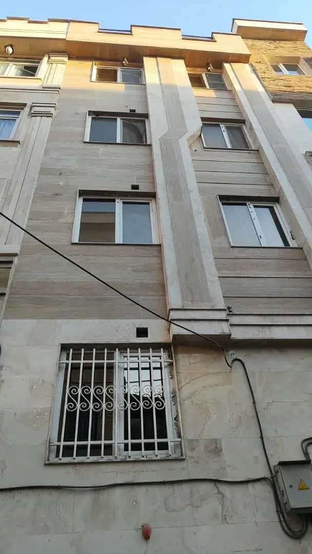 ۴۰متر ۱خوابه ۱۱ساله(املاک)فوری فروشی تا ۴۸ ساعت