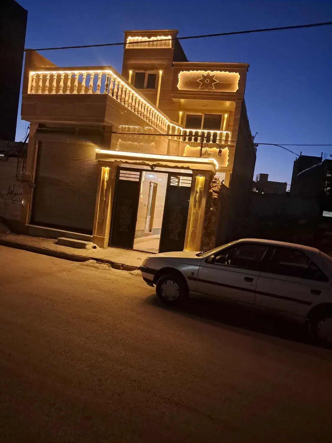 اجاره خانه دو طبقه در بعثت