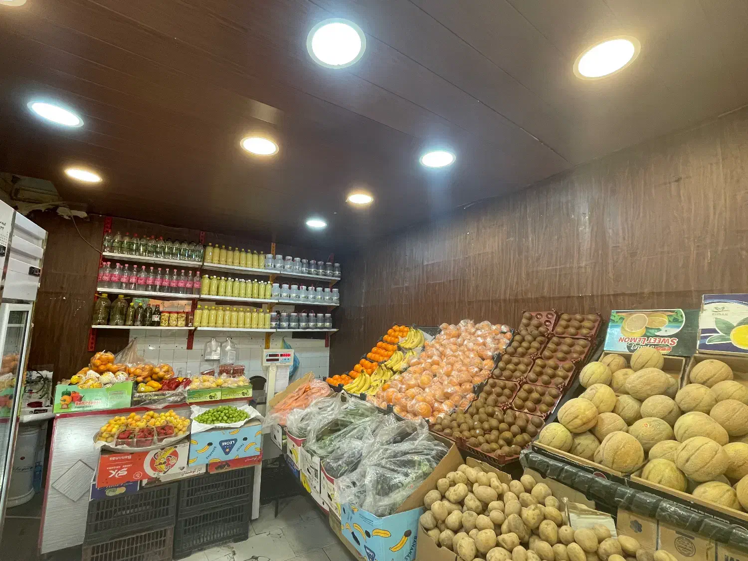 واکذاری میوه فروشی با دخل بالا