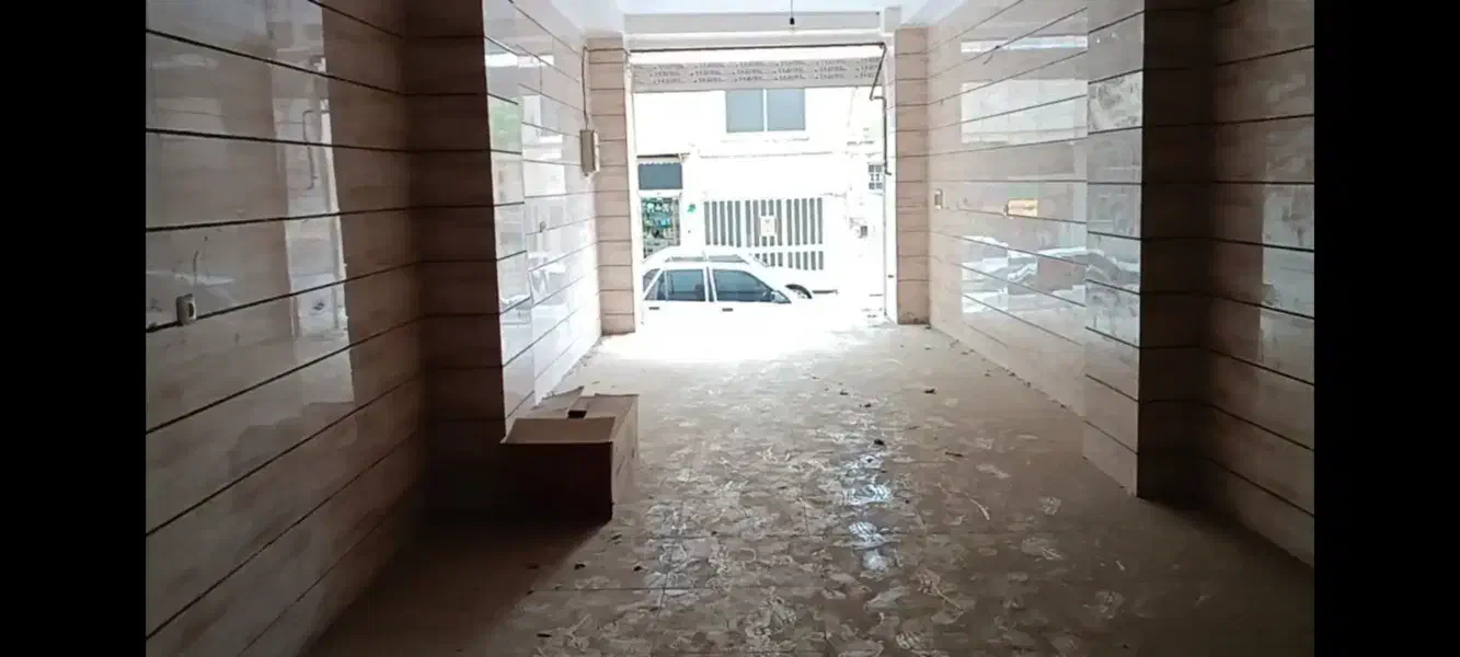 اجاره یا رهن مغازه ۵۷ متری
