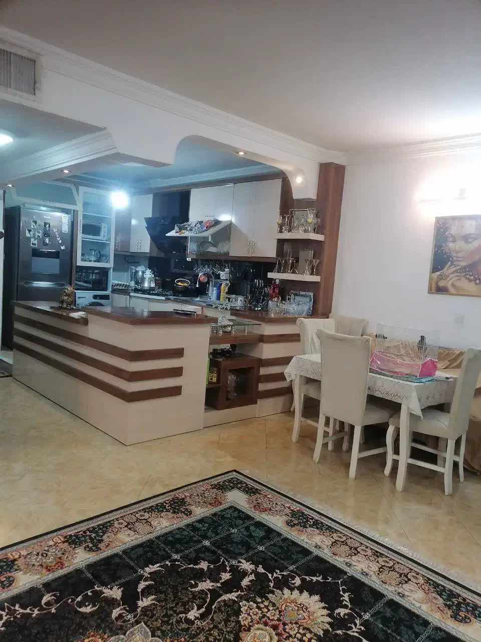 ۱۳۰ متری بسیار تمیز امامیه۶۸