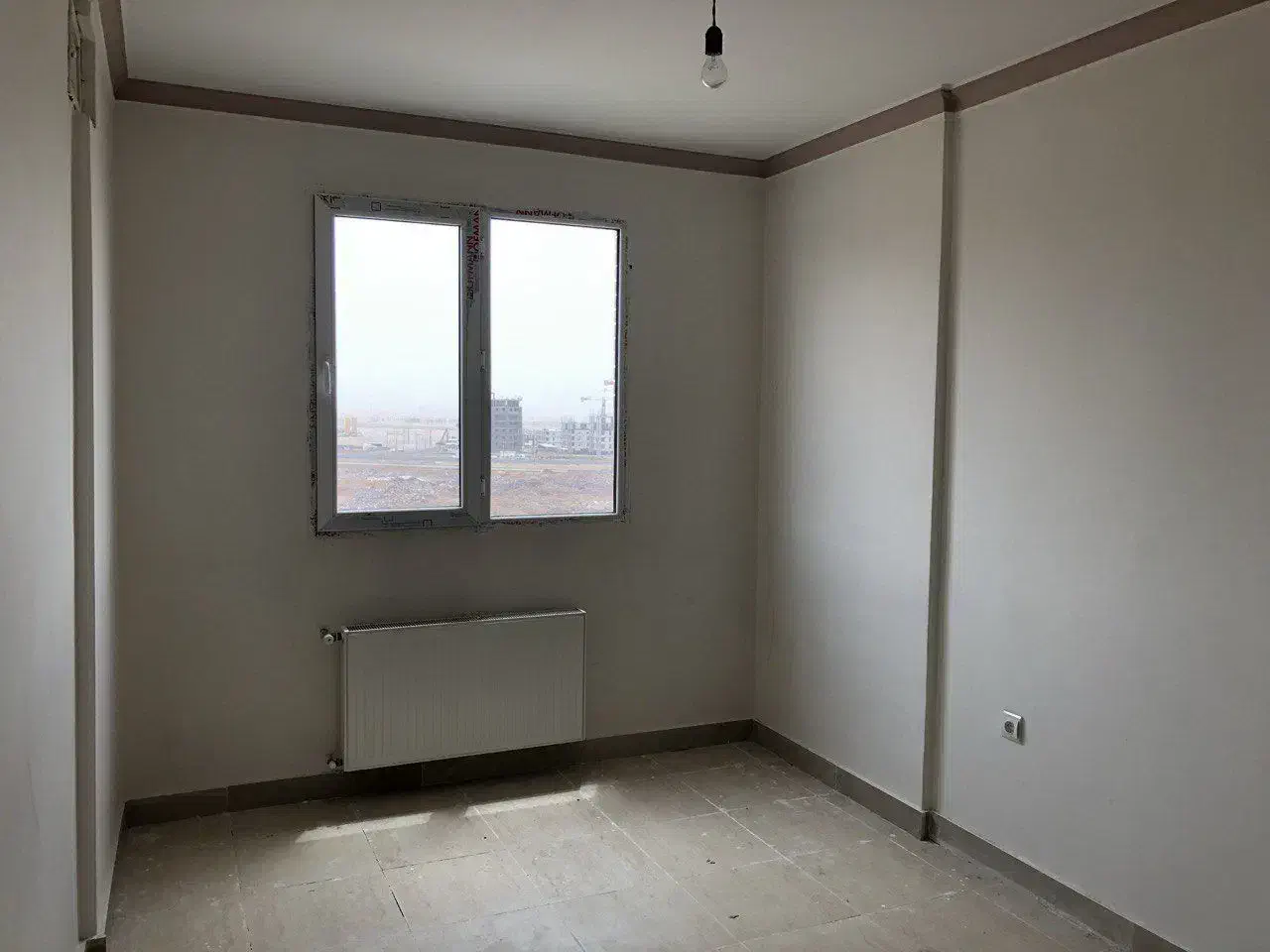 آپارتمان در فاز ۶ شمالی در ارش ارمه ۶ فول امکانات