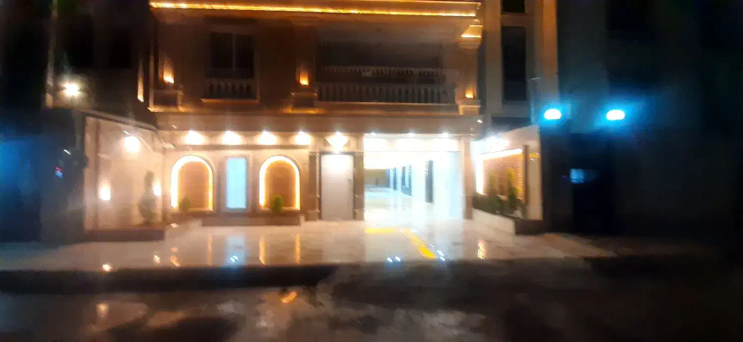 آپارتمان نوساز ۱۱۵ متری ۳ خواب فازیک مرکزشهر