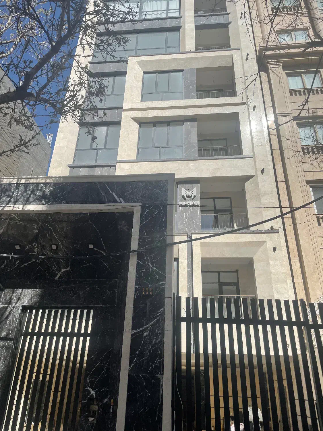۱۶۰ متر اواسط اقبال تکواحدی فول امکانات