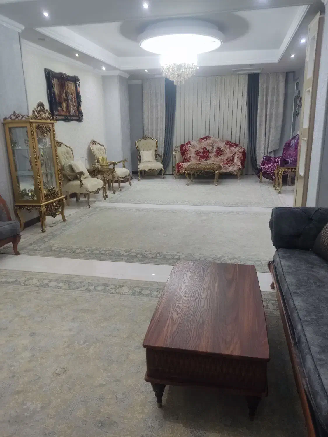 تک واحدی ۱۳۲ متری ۳ خواب فول امکانات