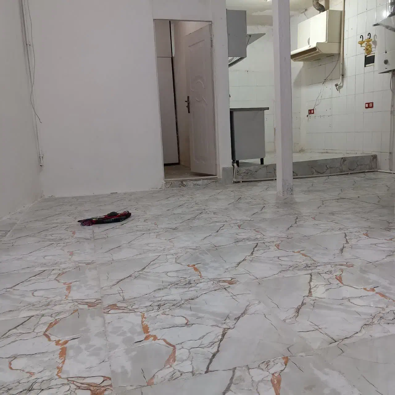 خانه ۵۰ متری دره گرم