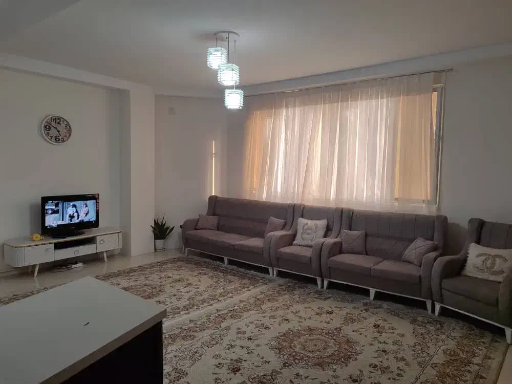 ۷۸ متر _ رو به نما _ سند تک برگ