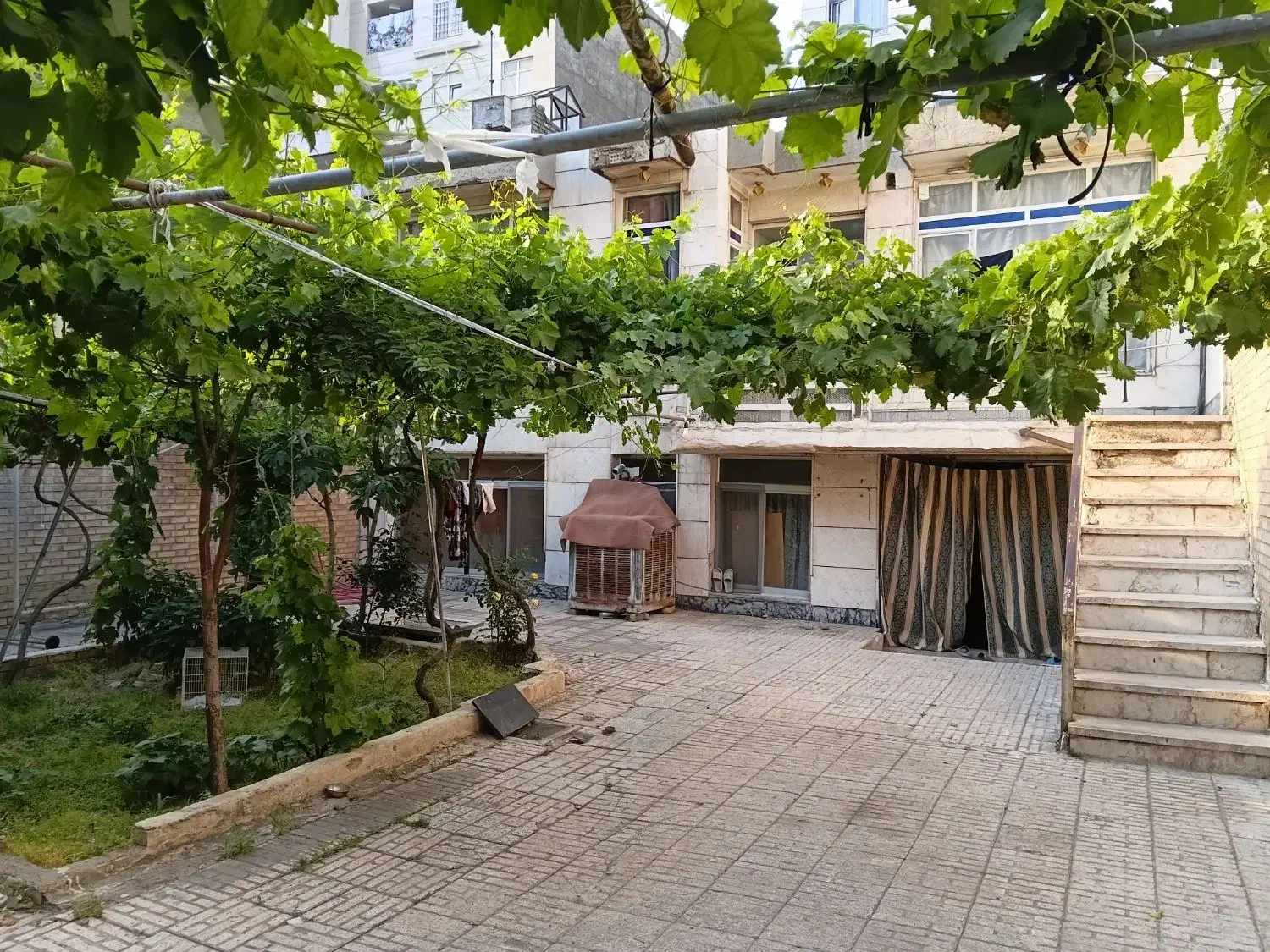 ۱۵۰ متر،  ۲ خواب ،مستقلات ،اداری و مسکونی