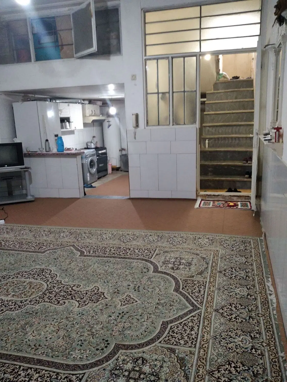 اجاره زیر زمین ۶۵متری