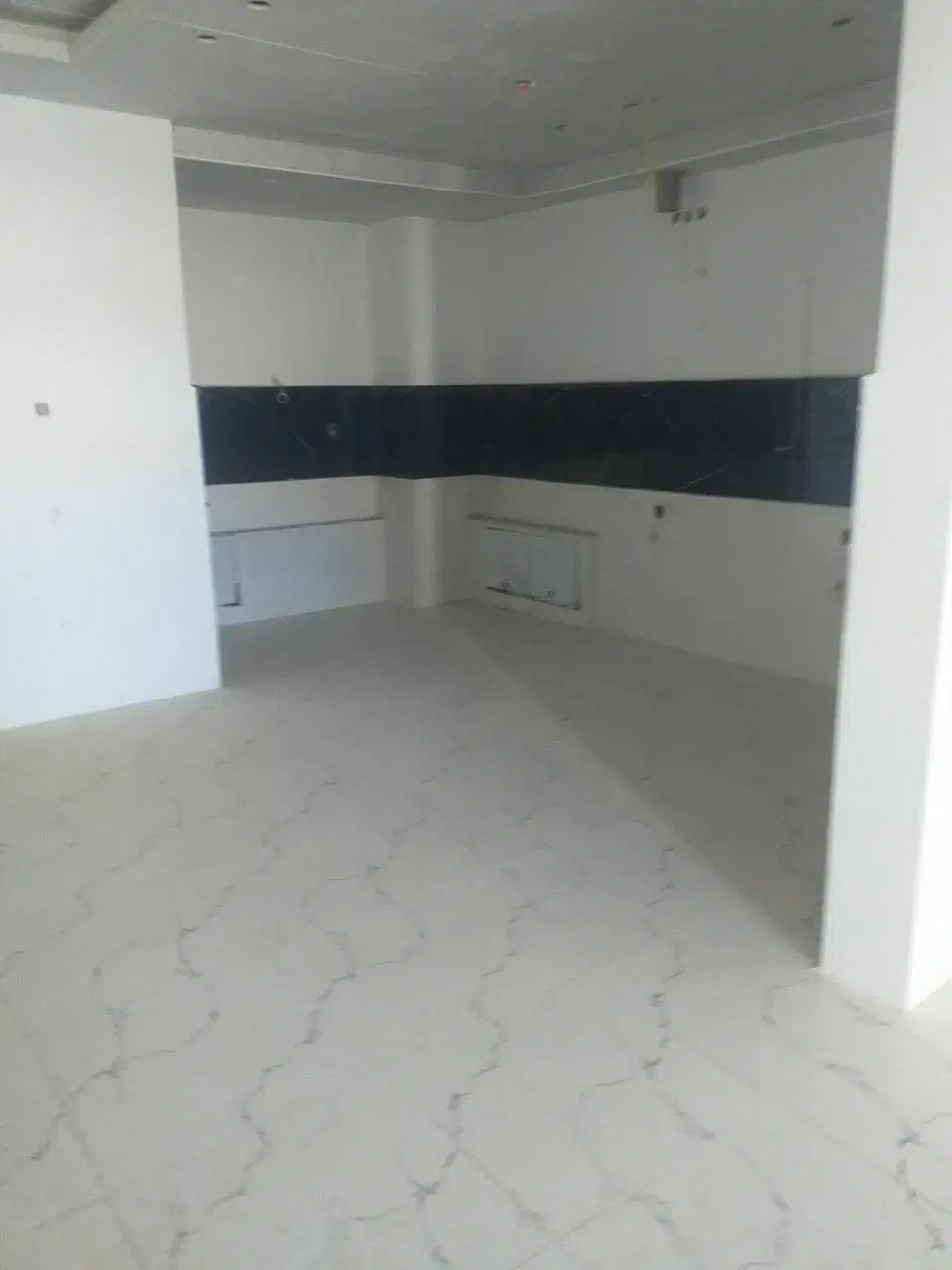 ۱۰۵ متر،برج افتاب،نماز ۲۷،متری ۸۵