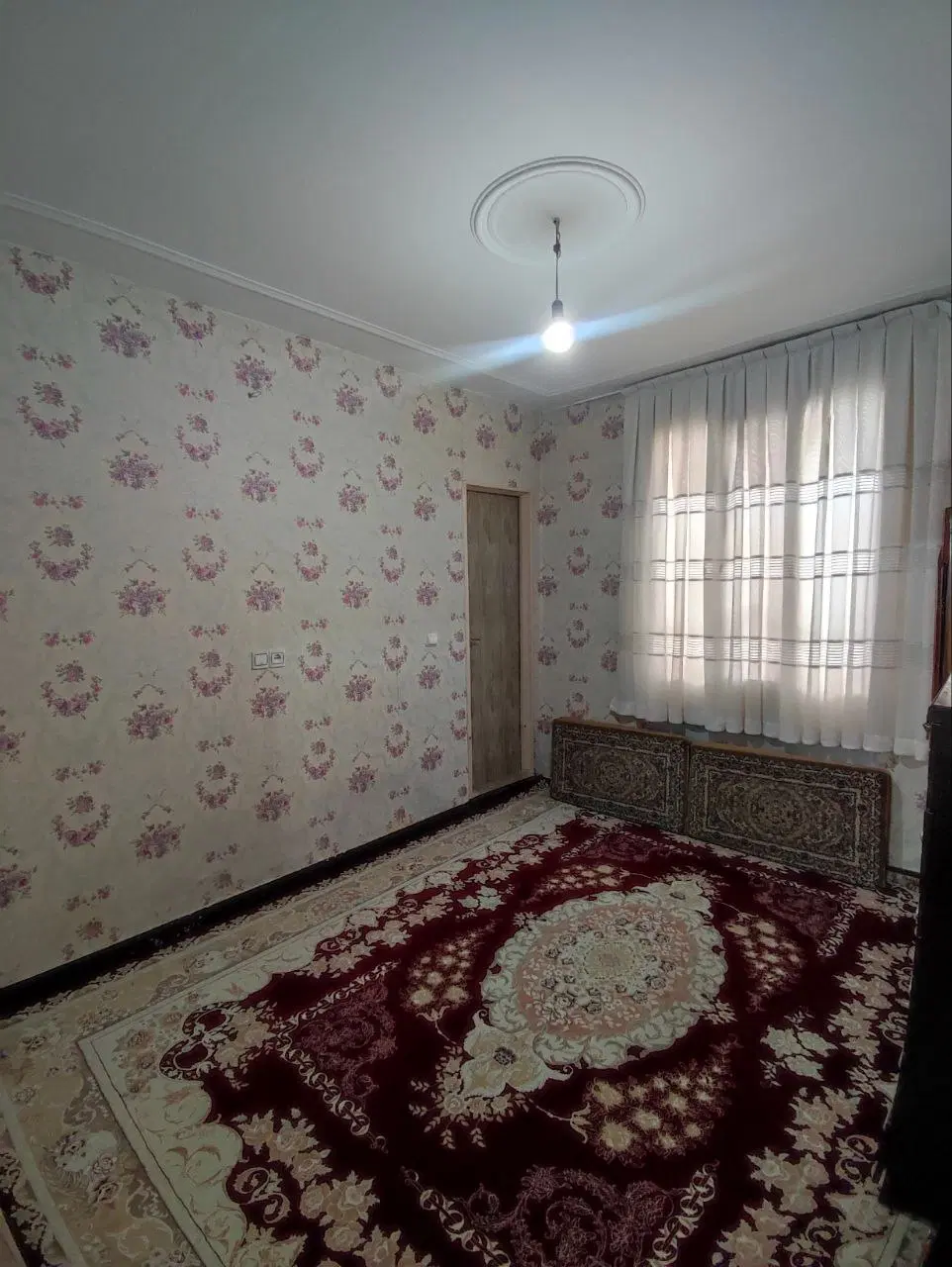 واحد ۹۰ متری فروشی