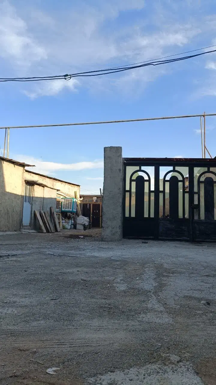 کارگاه 240 متر