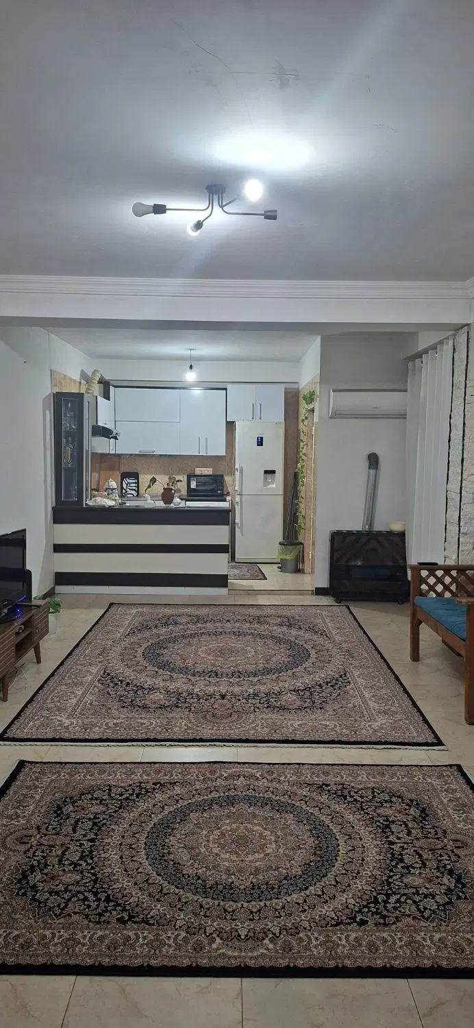 آپارتمان دو خوابه با موقعیت عالی
