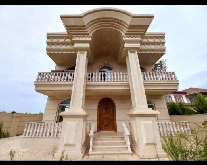 اجاره ویلا عمارت استخردار نزدیک نمک آبرود