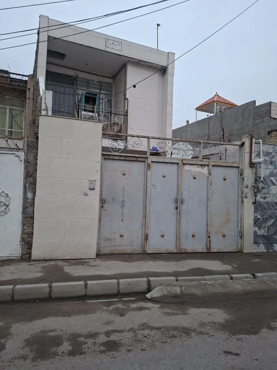 خانه دوطبقه عباس آباد