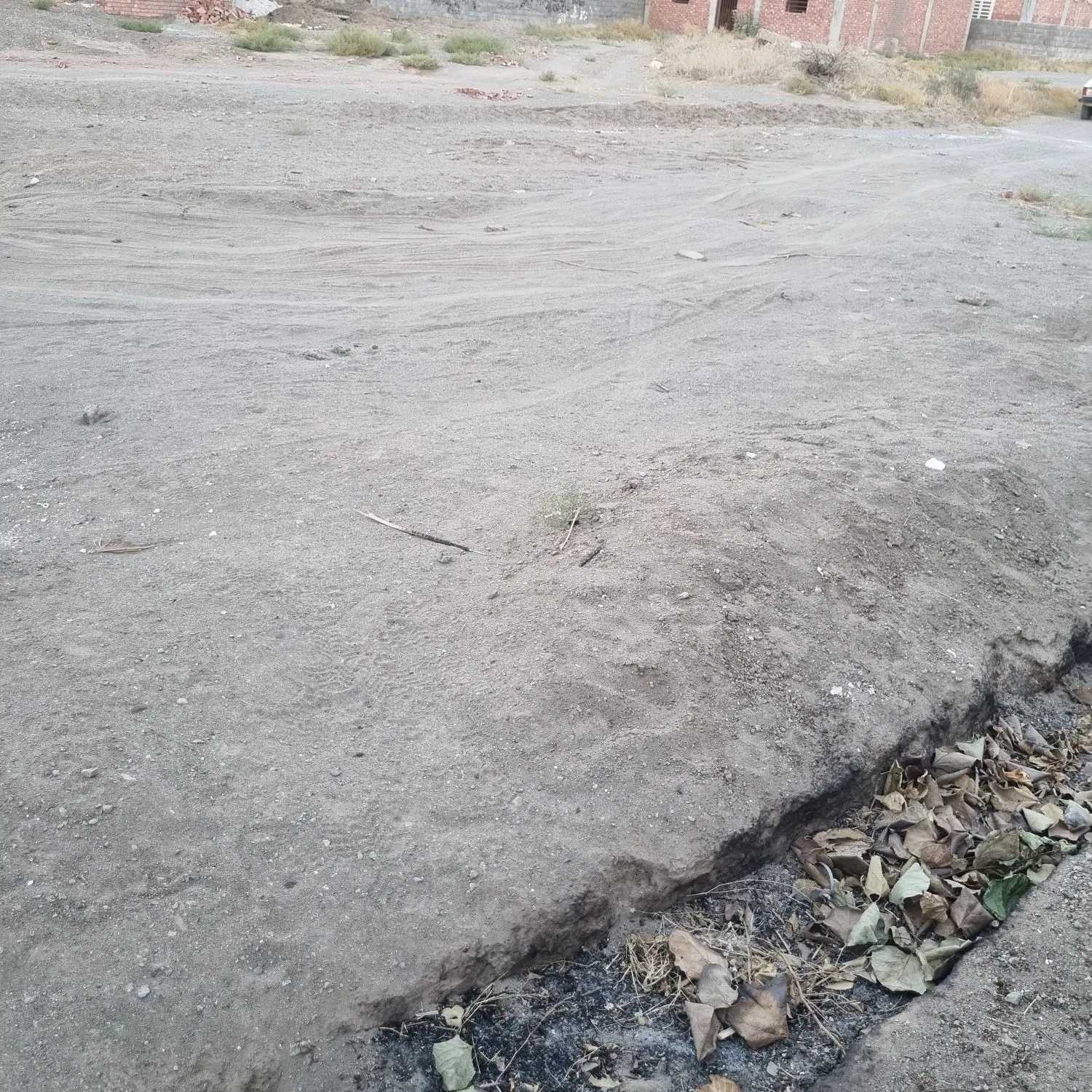 زمین مسکونی