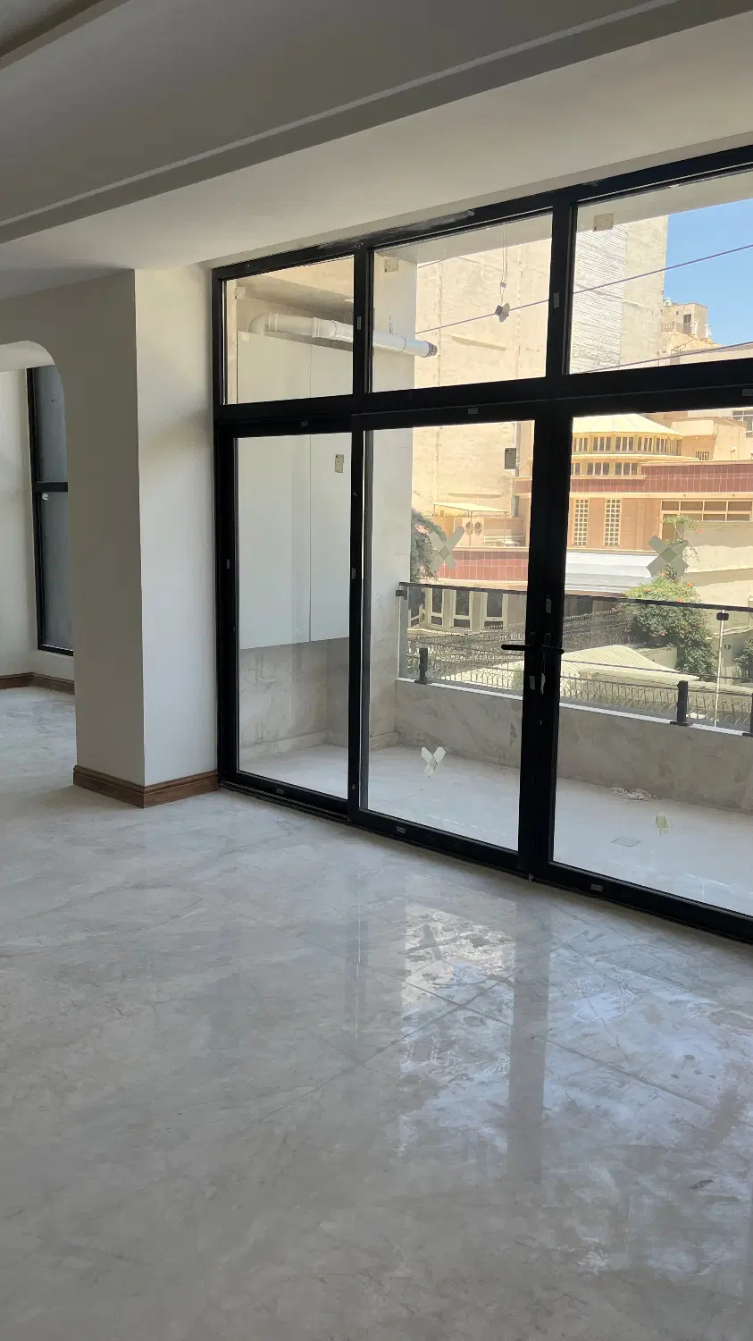 اپارتمان155مترسردونبش_صفر_دانش اموز(پشت حاشیه معلم
