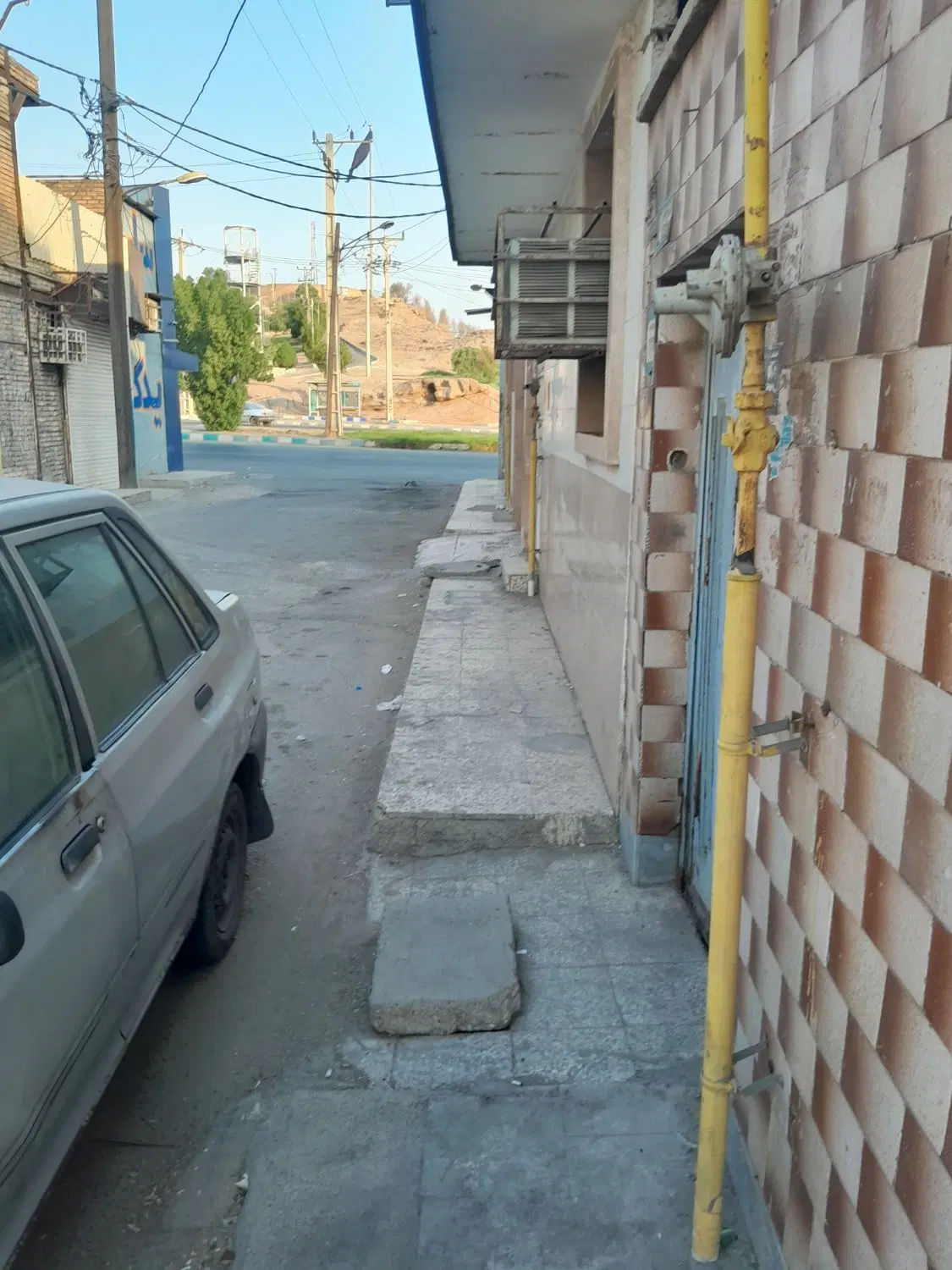 ا حصیراباد خیابان ۱۴  ودیعه ۱۰۰ملیون اجاره ۵ملیون