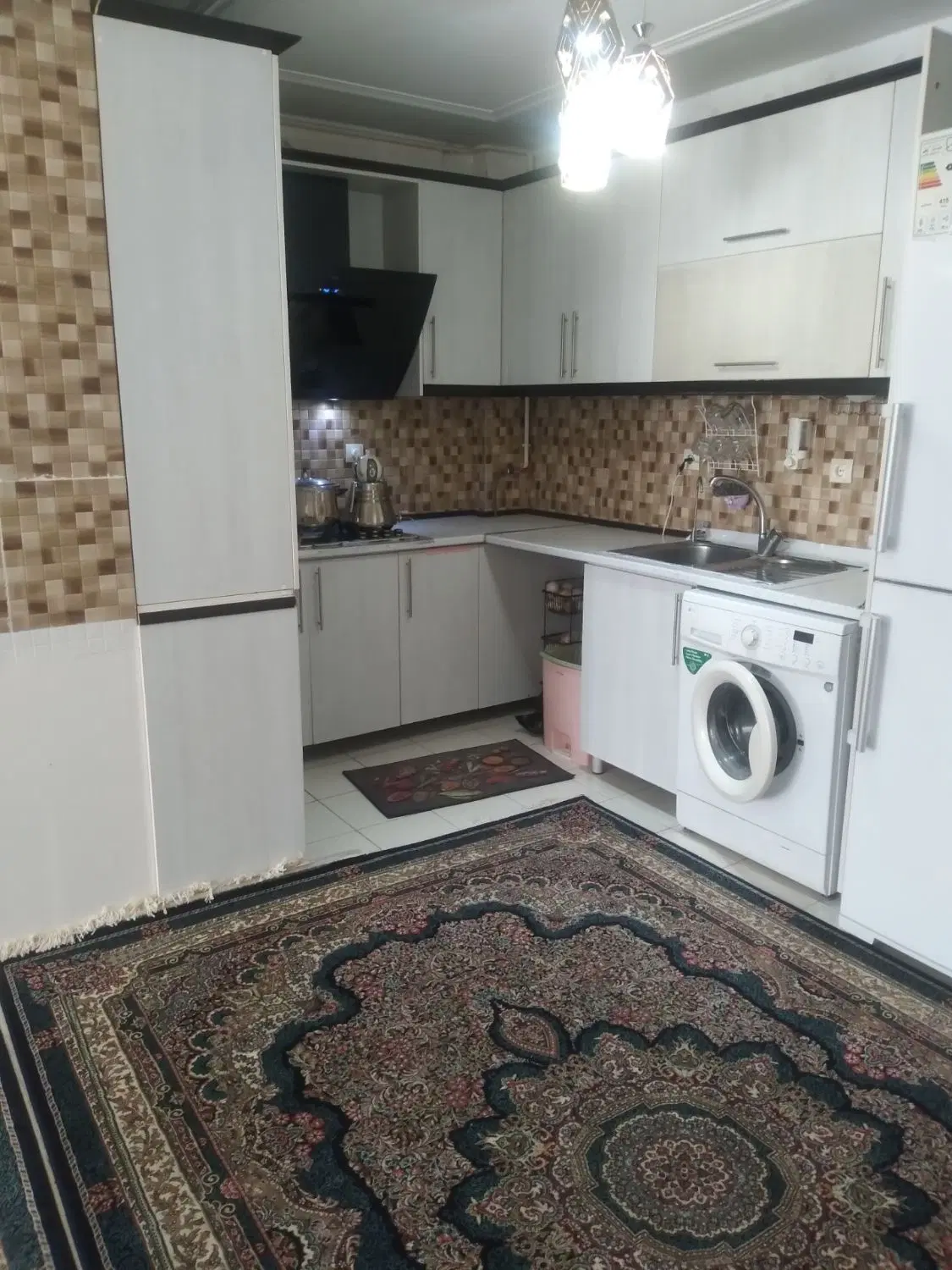 ۷۴ متر دوخوابه پارکینگ بدون مزاحم  موقعیت عالی