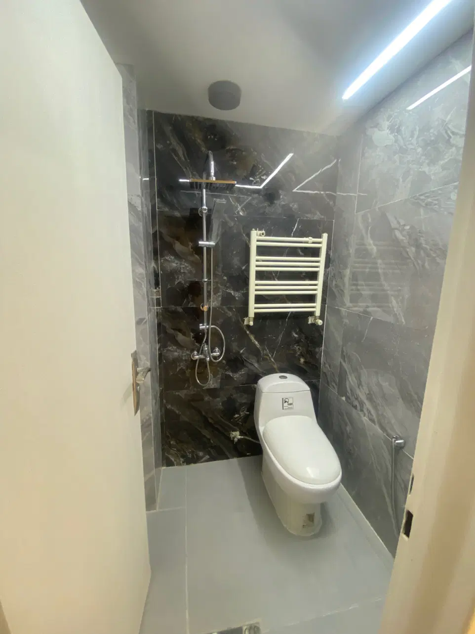 ۶۰ متر تک خواب + پارکینگ + انباری