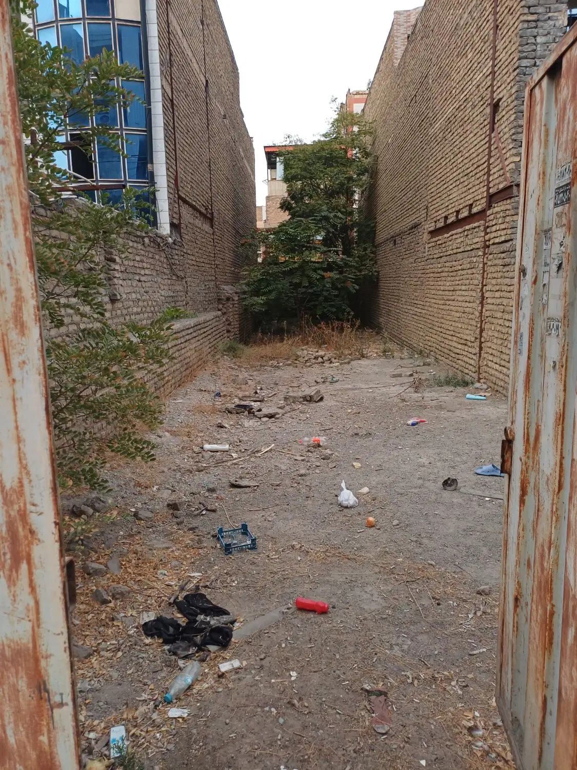 زمین خالی برای انبار