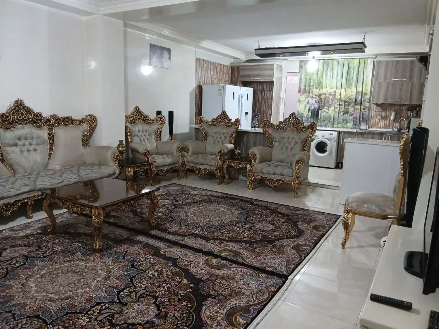 ۷۲ متر اپارتمان خادم اباد