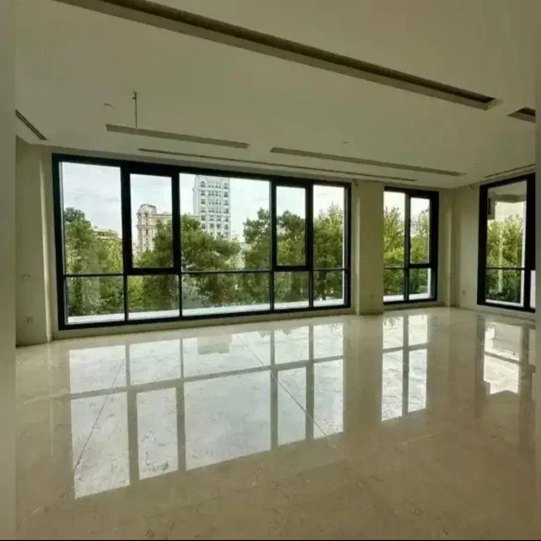 مرزداران ۱۰۳متری فول امکانات