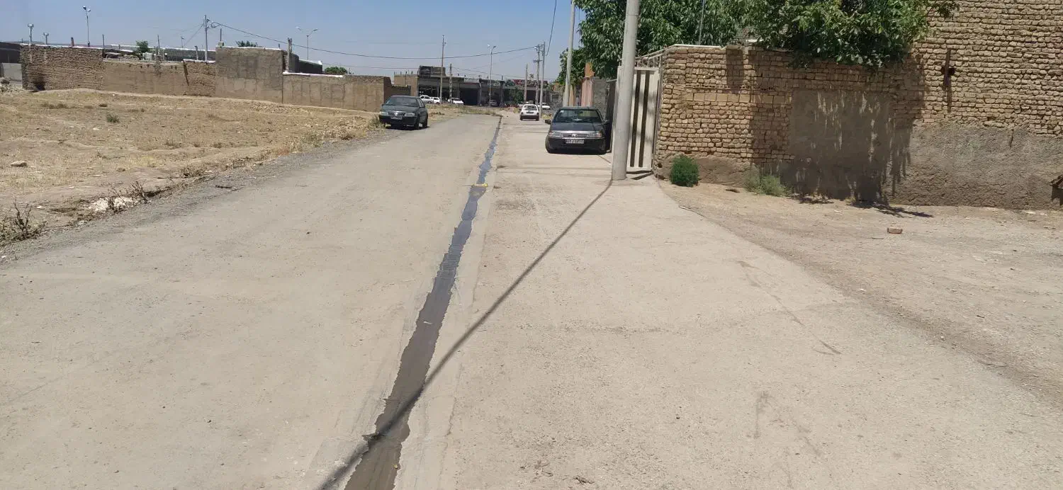 زمین فروشی
