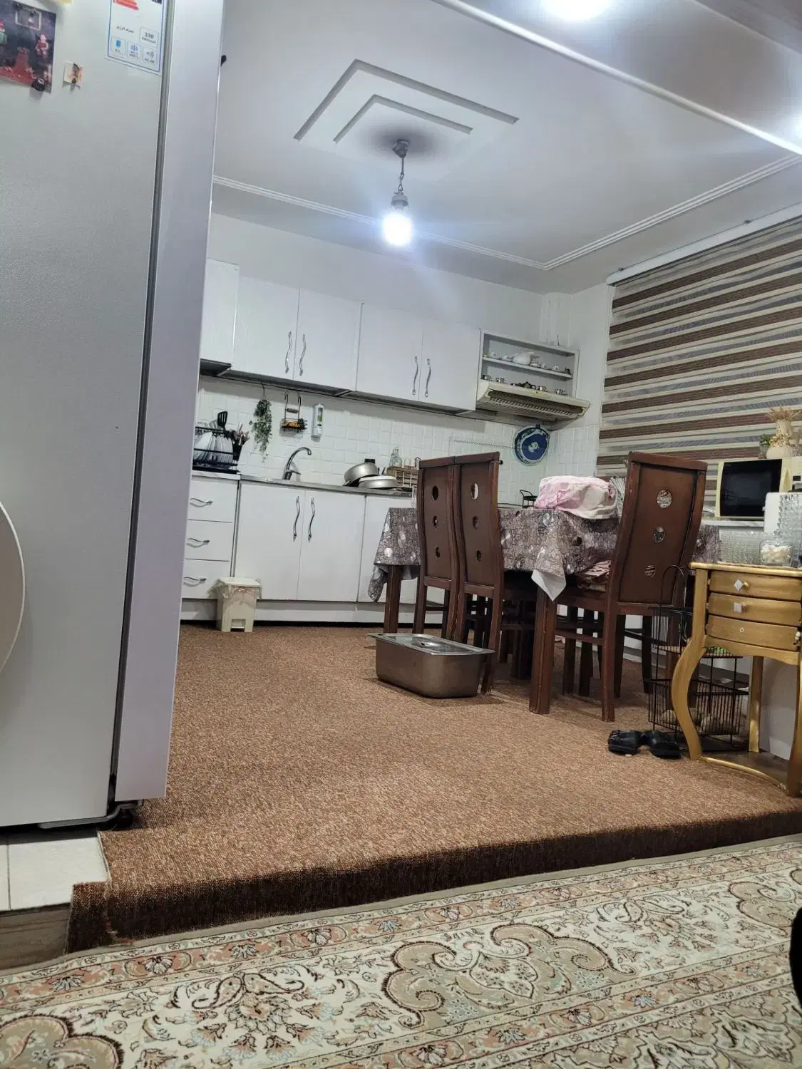 آپارتمان ۹۰ متر هفت تیر ۳۵ ، طبقه ۲ یک خوابآ