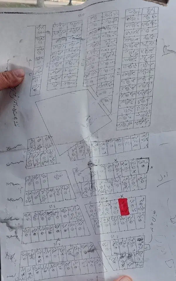 زمین ۱۵۳ متری بادامستان