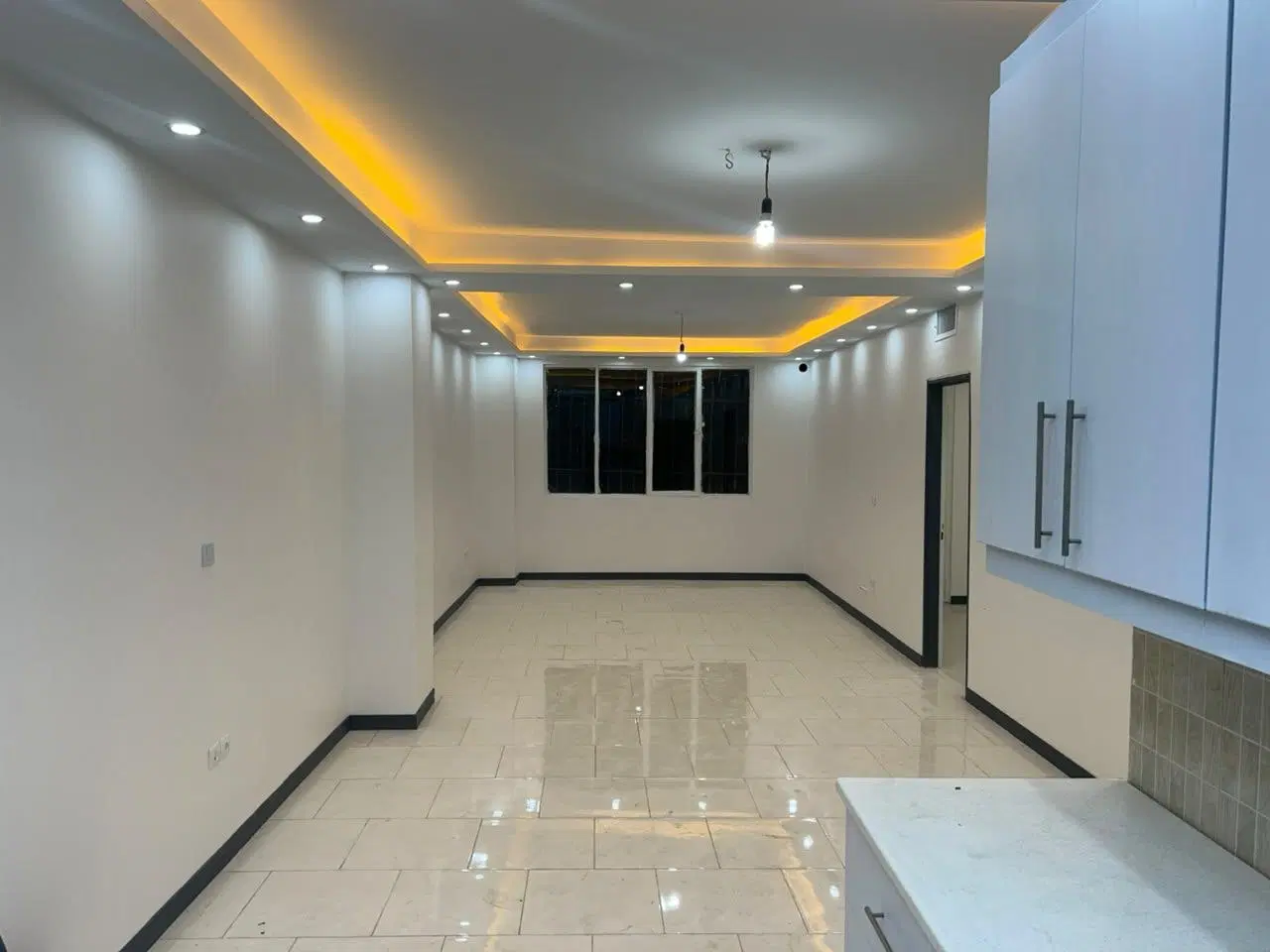 آپارتمان خوش موقعیت