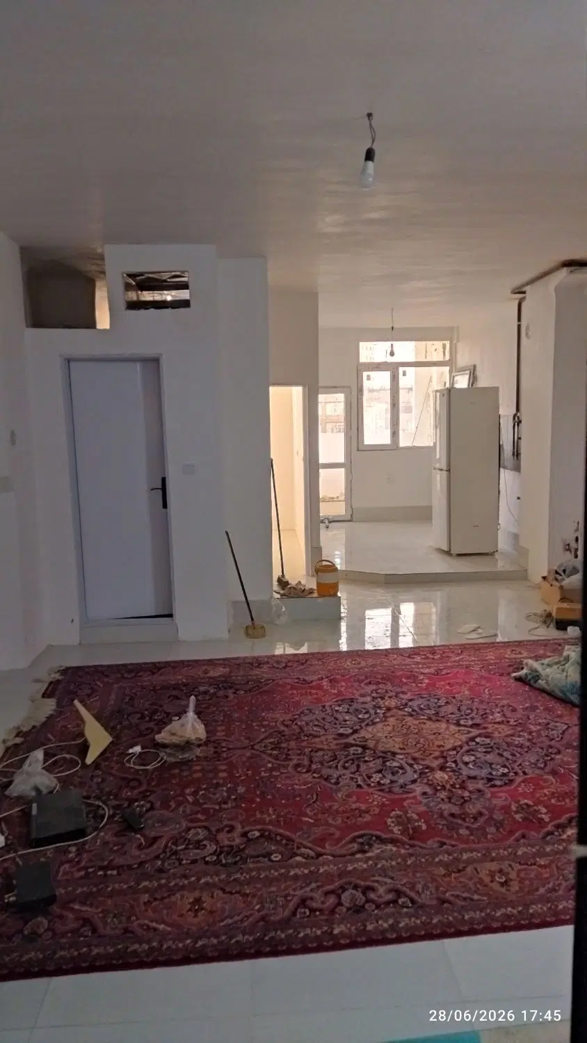 آپارتمان 95مترصفرنهضت یک دوکله معاوضه باخودرو