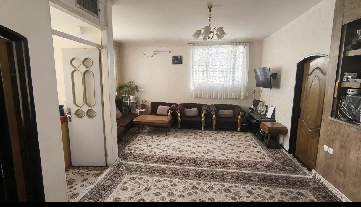 ویلایی زیر فی