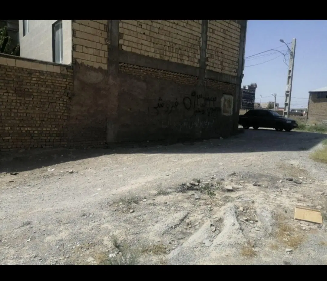 ۱۱۰ متر زمین مسکونی