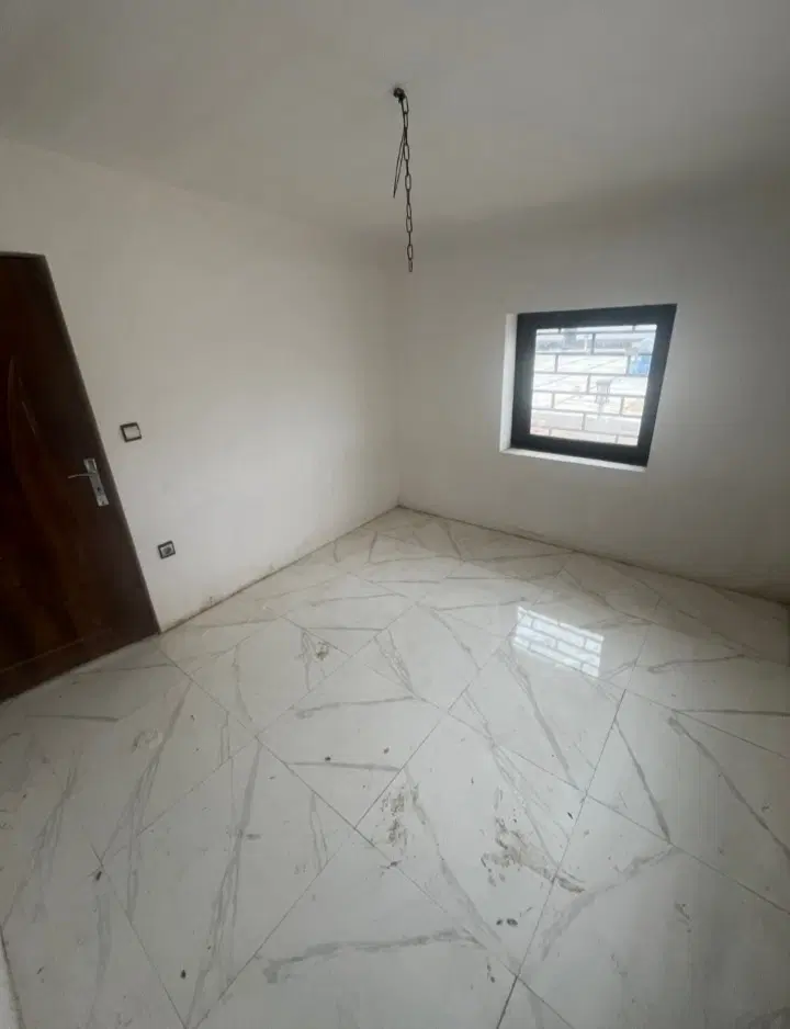 باغ ویلا۱۵۵۰متری فرارت۲۵متری ناجی