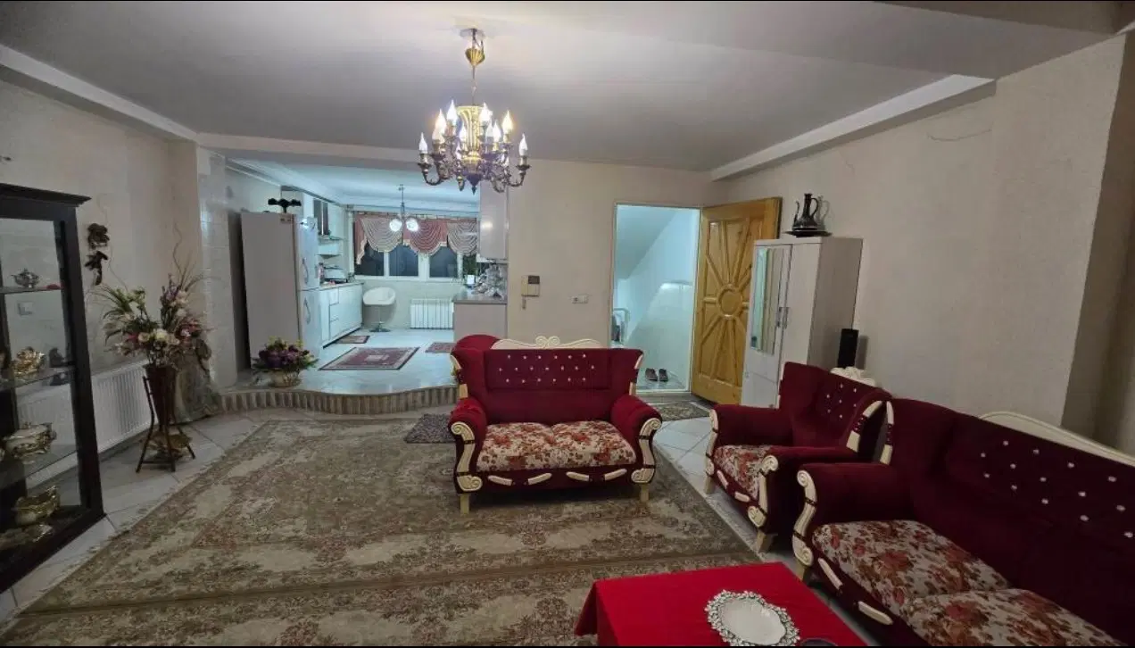 ۸۳ متری خوش نقشه خیابان اصلی