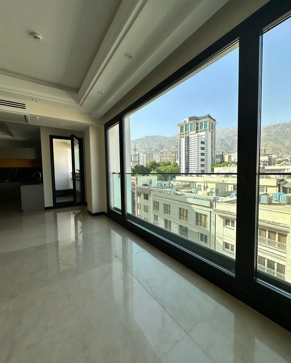 دو خواب نوساز پنجره قدی