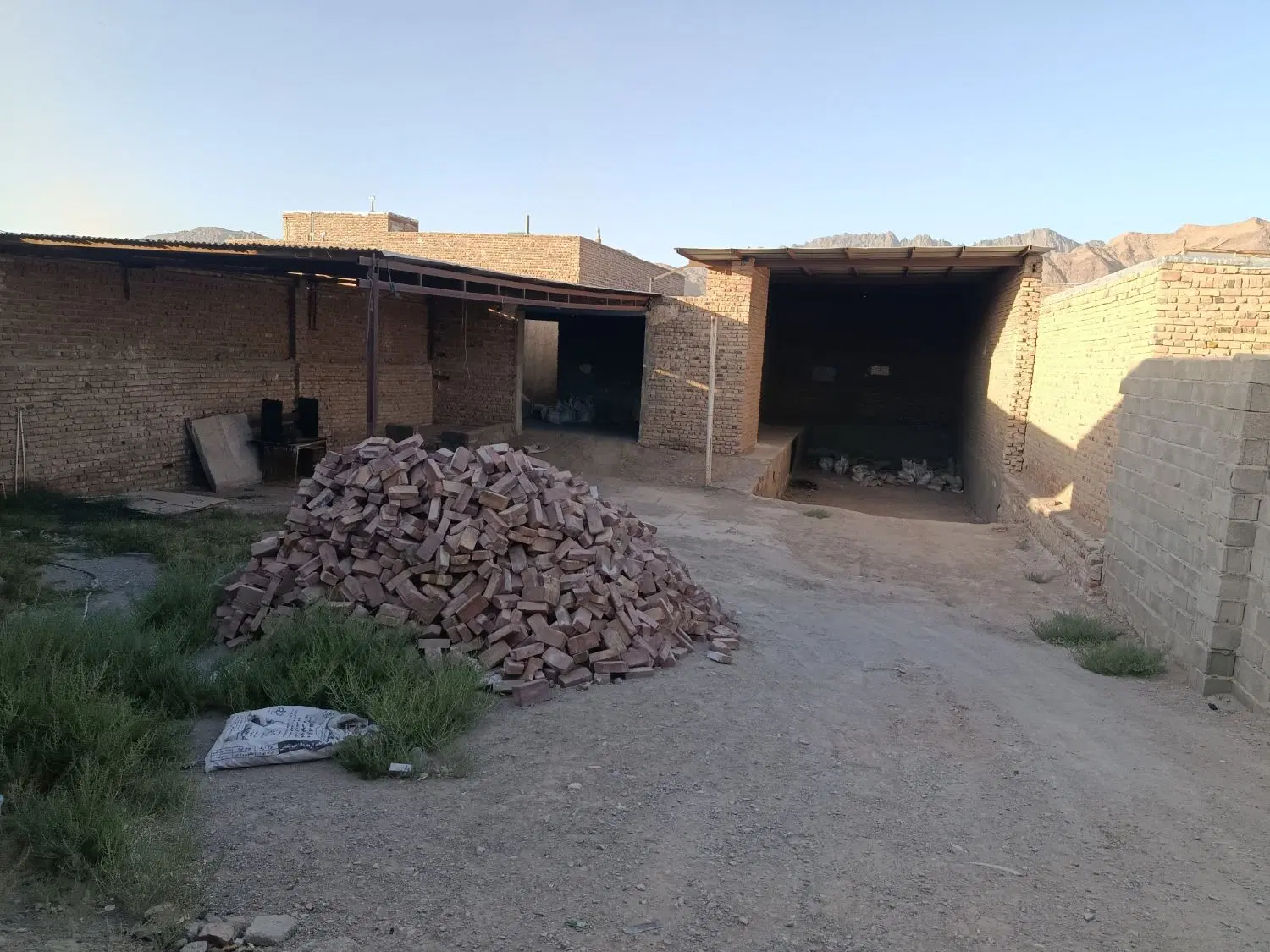 مصالح ساختمانی